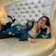 Madame_Jay