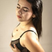 mia_backert