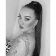 Busty-Ria-Raexx