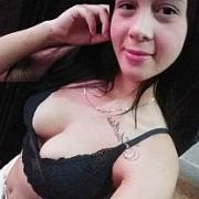 EmmaHornyWet