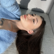 Holly_onair