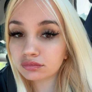 BlondiStella_