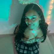 Naomi_teen