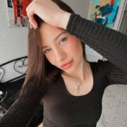 Selena_Glow