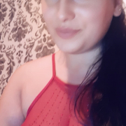 curvyella1