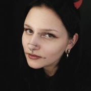 LeslieThomass