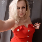 JullyKiss