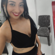Lina_brawny