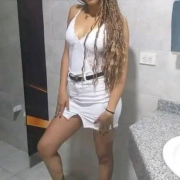 Carola_jones