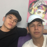 Guys_cum_hot