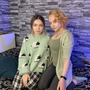 JaneAndMia