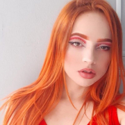 brianna_red