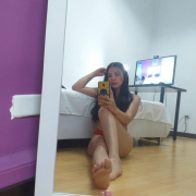 sexy_tiny_sofia