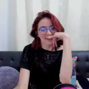 annie_holly1