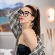 ariana_brown