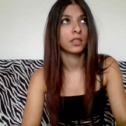 leaniayzeref