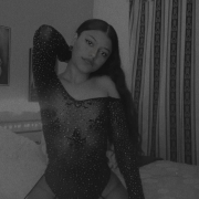 linda_erotic