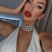 queenzoora
