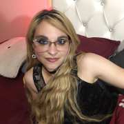 Esmeralda_Plus
