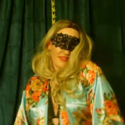 poppyvonsatin