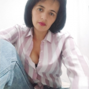 Liz_Honey_