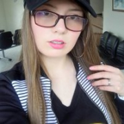 nicole_horrael19