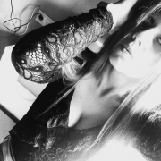 Alis_honney