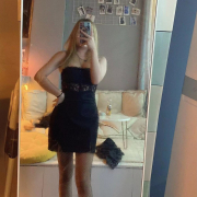 Bella77