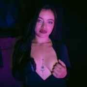 zoey_stonee
