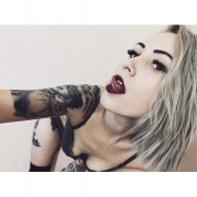 Lana_Loren