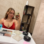 Lana_Rhoade