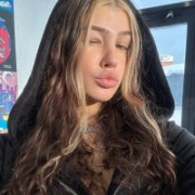 Anna_Six