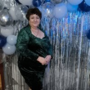 Catrin_Curvy