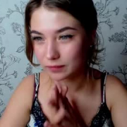 _annabel_shy