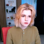 nicole_shiny