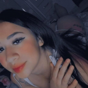 chloe_leslie