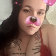 Curvy_Violet_UK