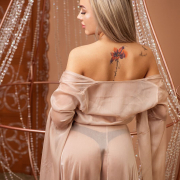 Vibe_me_Alisa