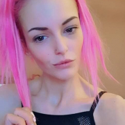 Pinkyzee