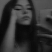 Selenyaredgirl