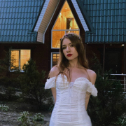 April_Felicity