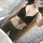 Izabella9619