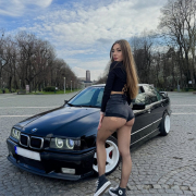 Luna_Blaise