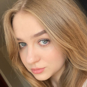 Annie_Wood