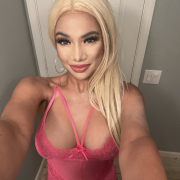 sweetiepieholly