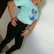 girl_extroverted