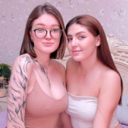 KellyAndSofia