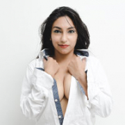 KarollaMaxwell