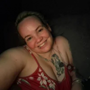 Bigbustedcurvylady