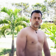 latinos_715